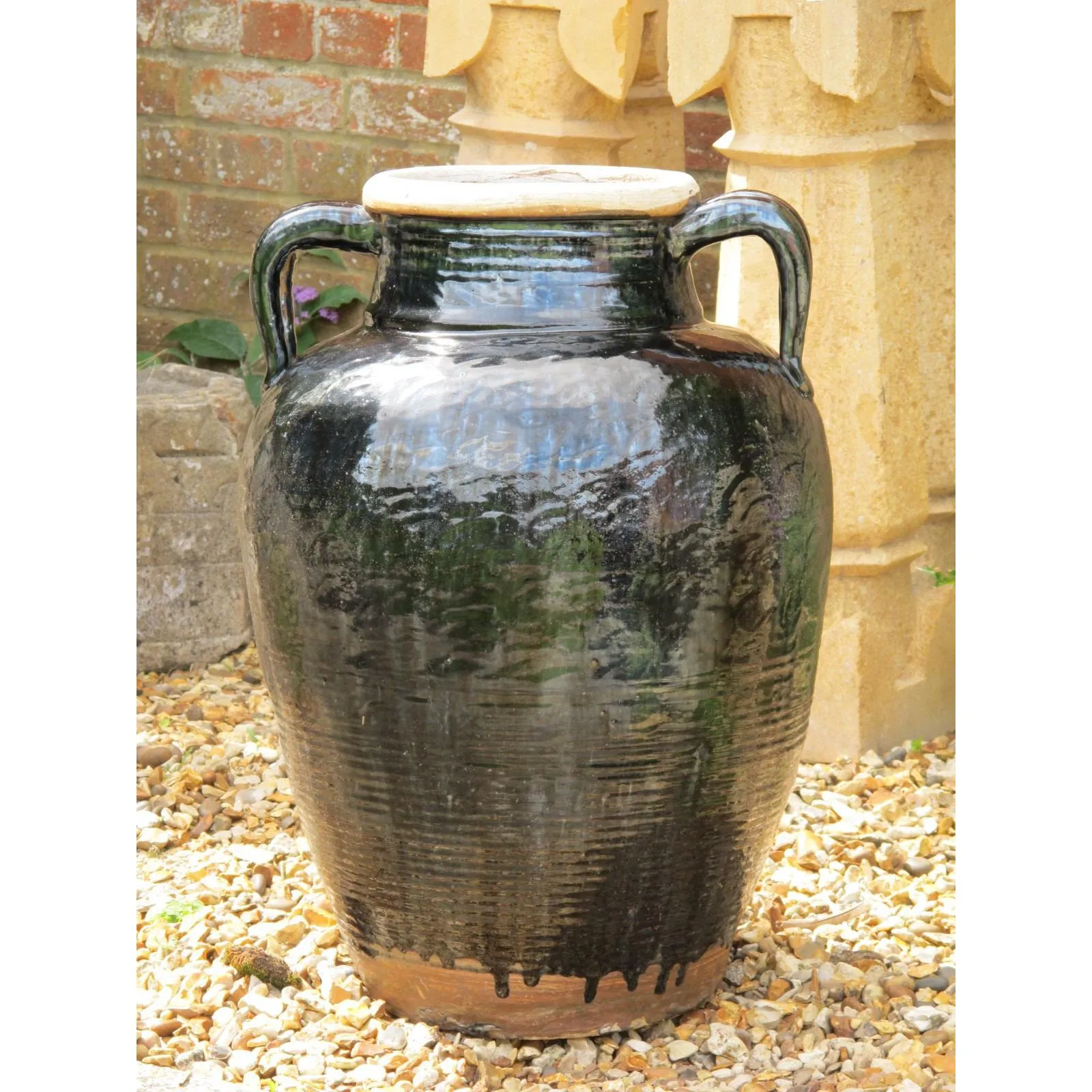 Black Glazed Stoneware Wine Jar From Hebei - 19th Century