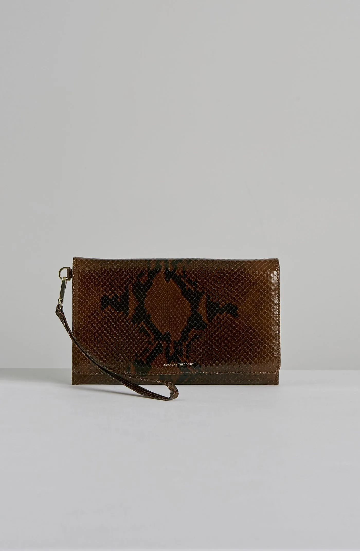 BON VOYAGE CLUTCH