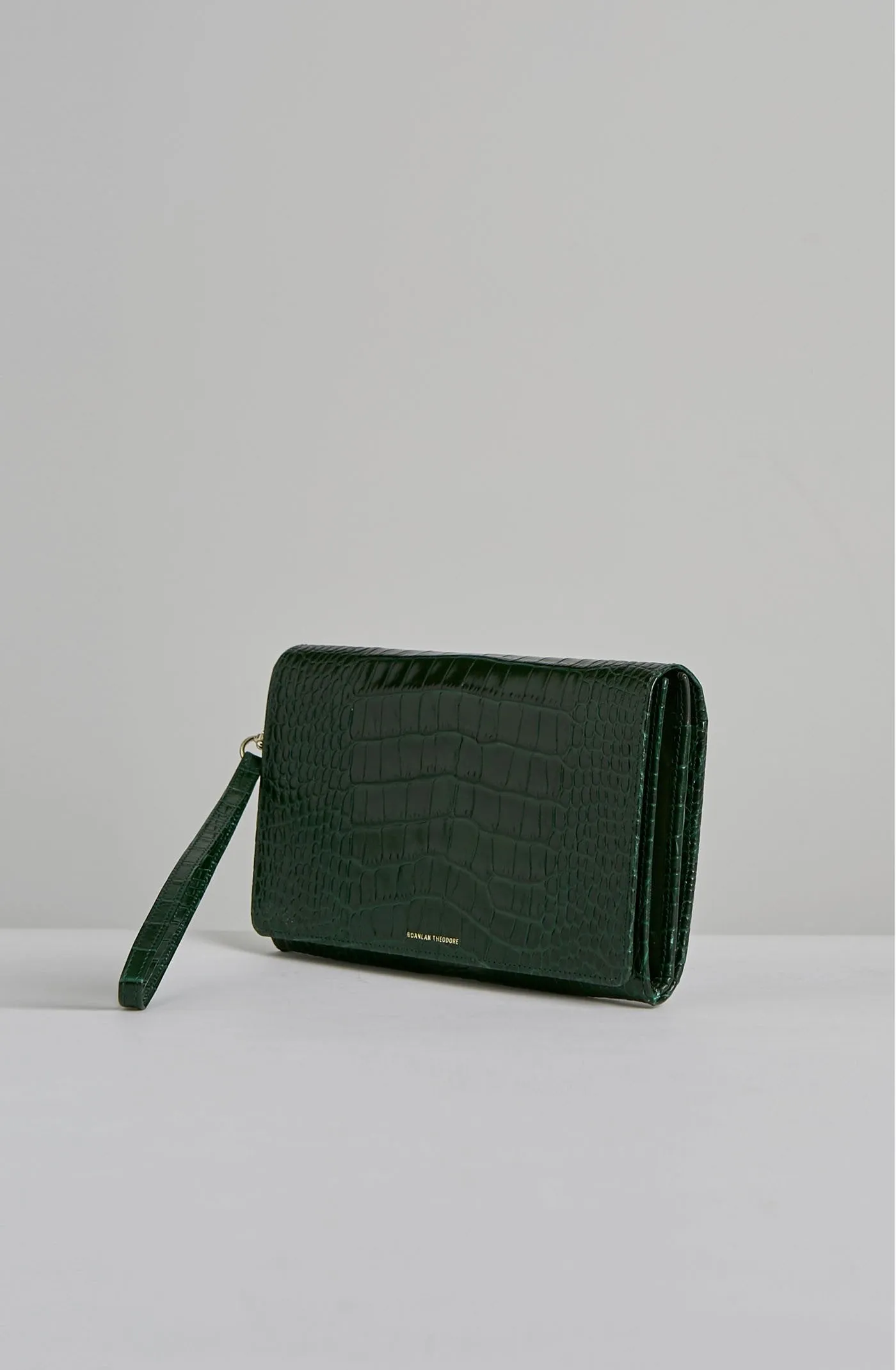 BON VOYAGE CLUTCH