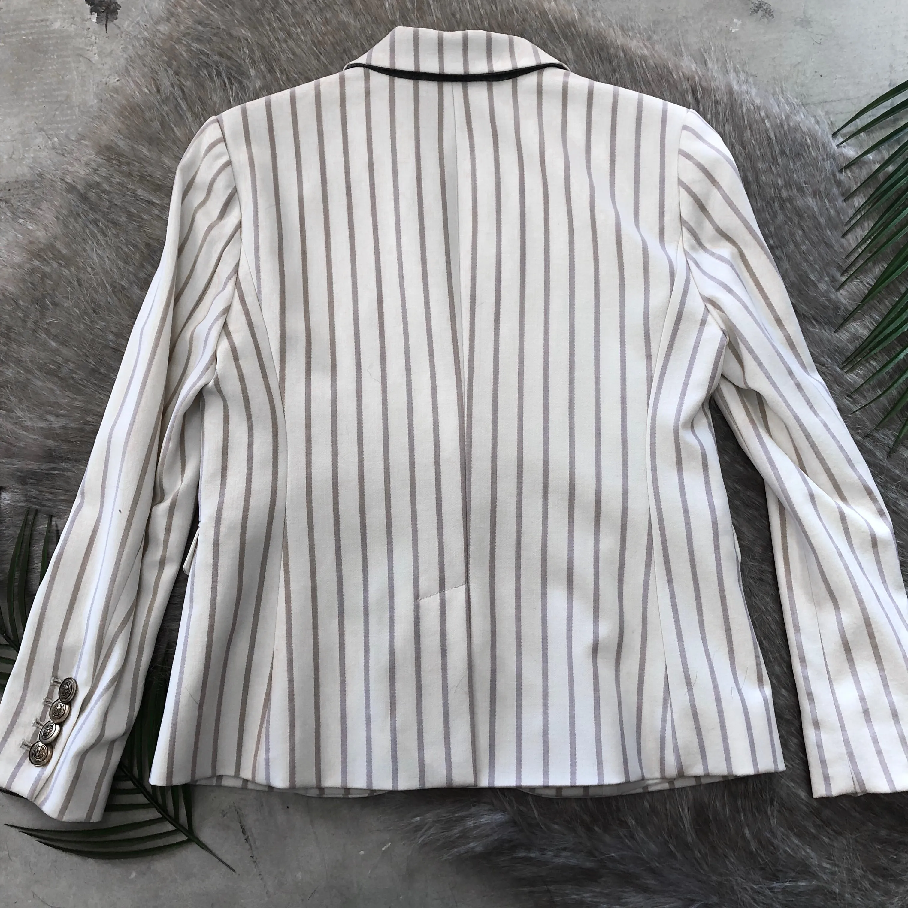Buckley Tailors Pinstripe Blazer - Size 4