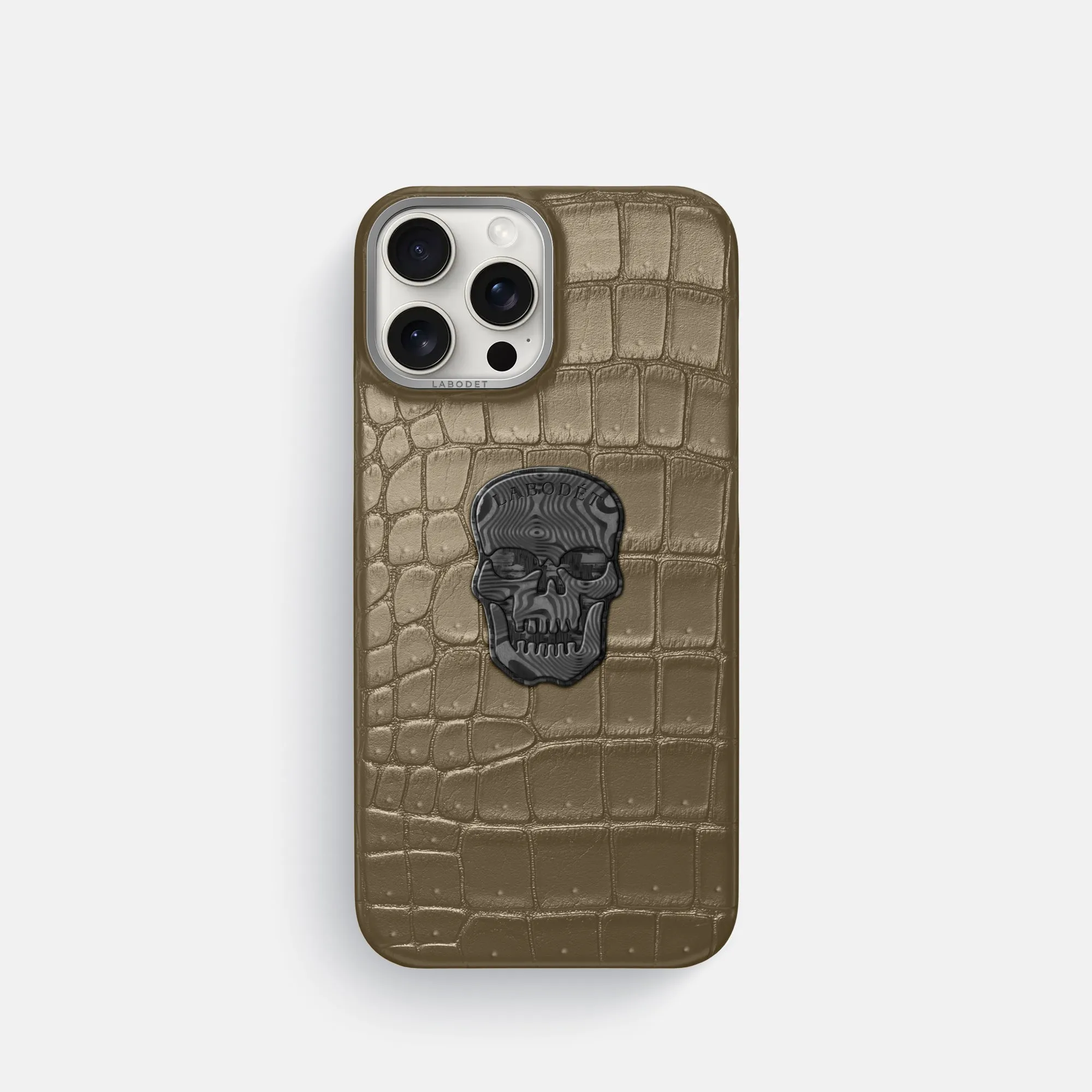 Classic Case With Carbon Skull For iPhone 16 Pro In Porosus Crocodile