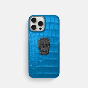 Classic Case With Carbon Skull For iPhone 16 Pro In Porosus Crocodile