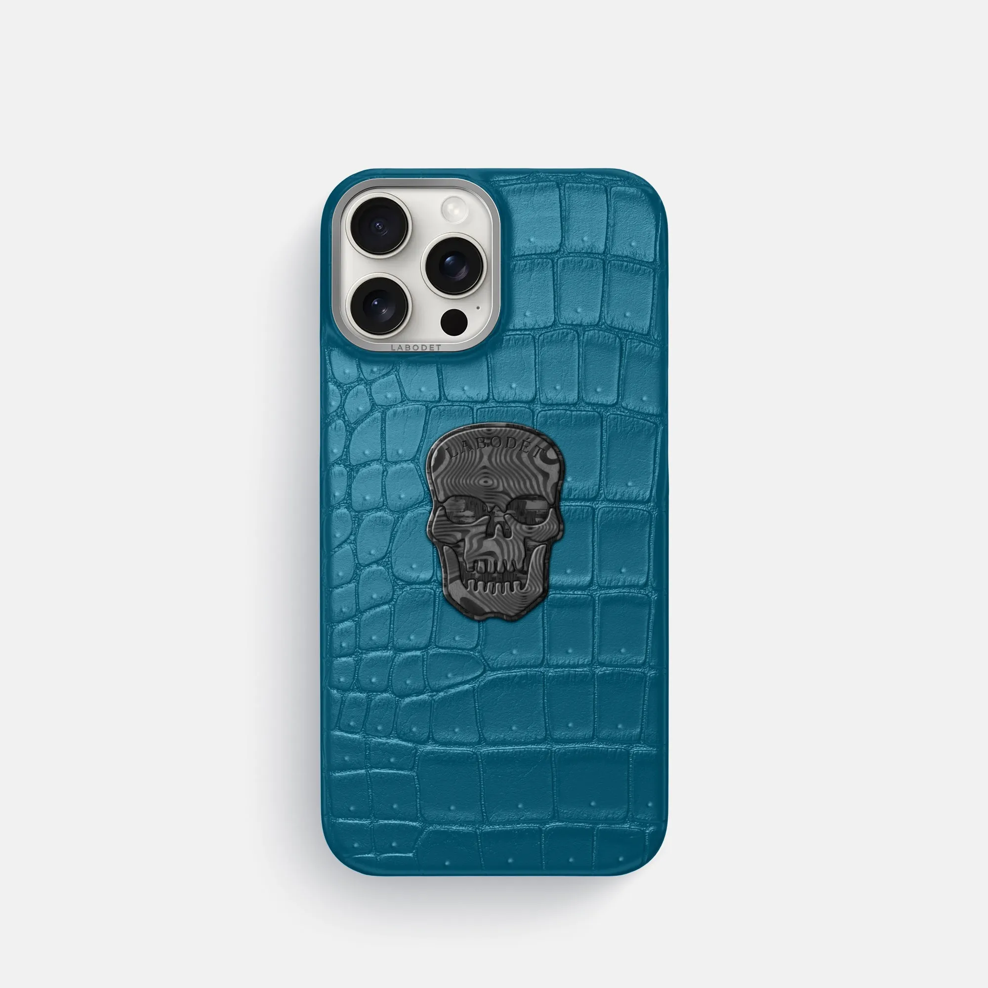 Classic Case With Carbon Skull For iPhone 16 Pro In Porosus Crocodile