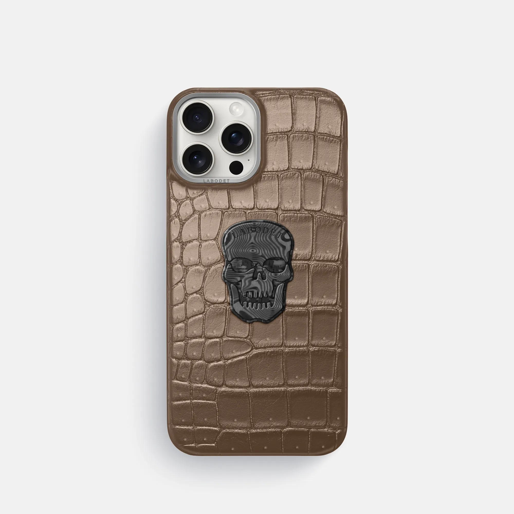 Classic Case With Carbon Skull For iPhone 16 Pro In Porosus Crocodile