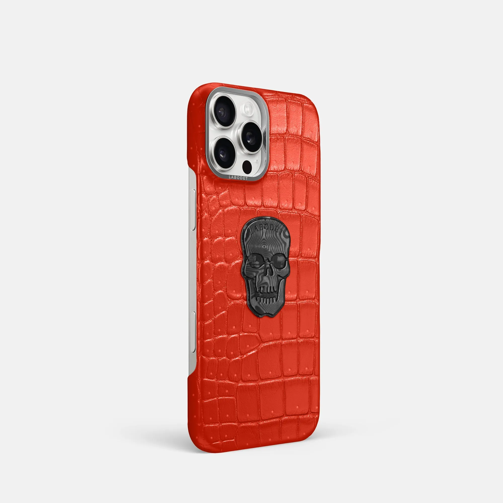 Classic Case With Carbon Skull For iPhone 16 Pro In Porosus Crocodile