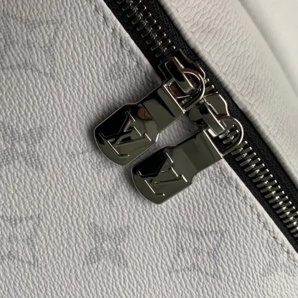 Discovery Monogram Leather Backpack Pm M30232 White 2019 Collection
