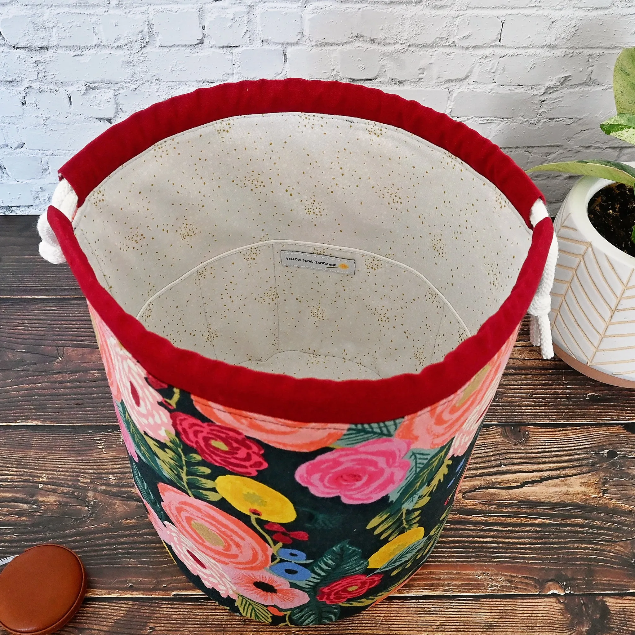 English Garden Bucket Bag