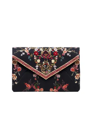 ENVELOPE CLUTCH A GIRL LIKE YOU