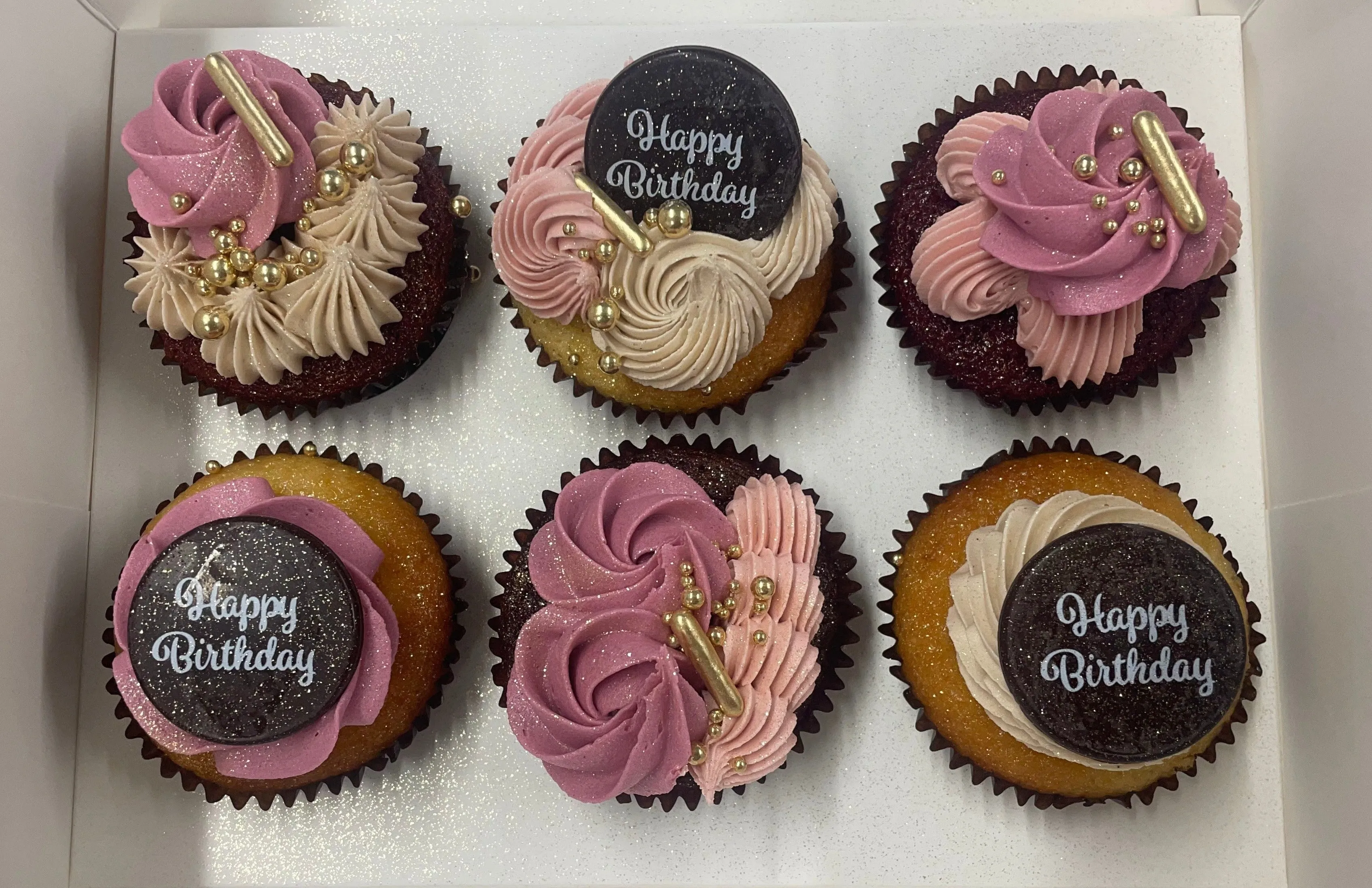 'Fancy' Happy Birthday Cupcakes