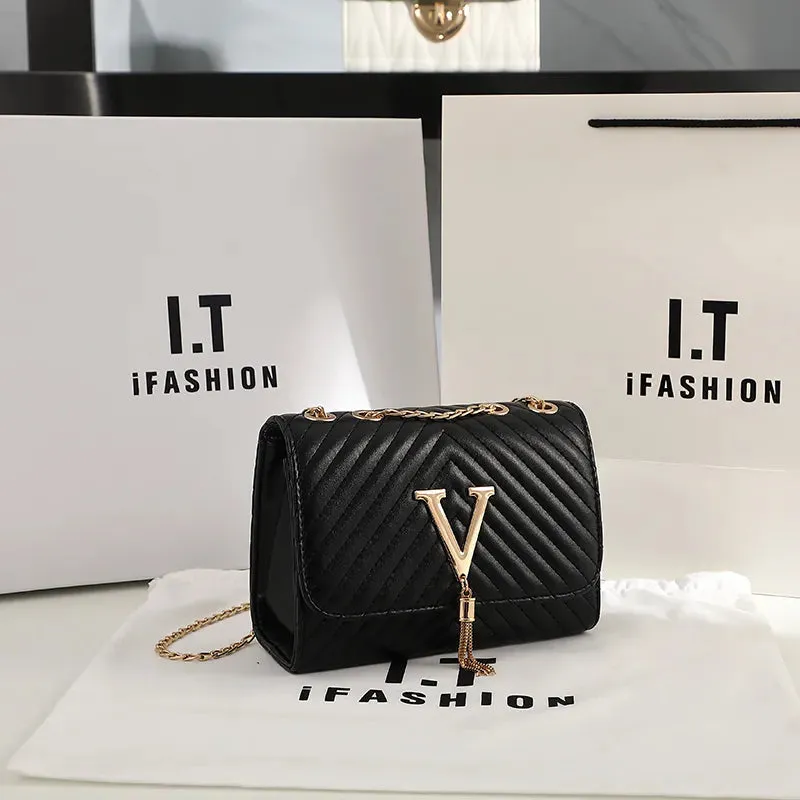 Glamour Night Clutch - Sequined Tassel Crossbody Bag