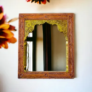 Heritage Echoes: Vintage Handpainted Mehrab Mirror (35x40cm)