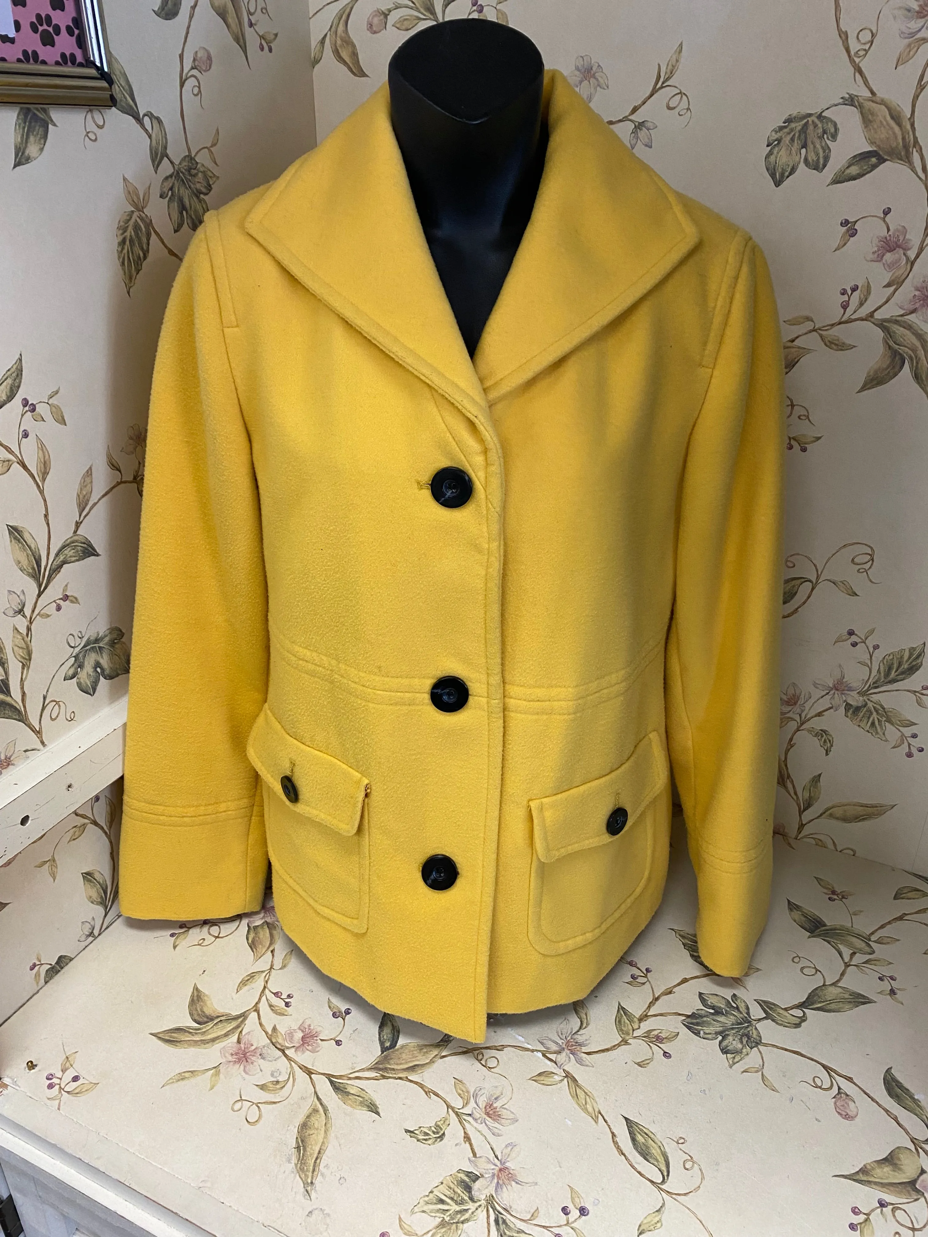JM Collection Yellow Jackets/Coats, Small