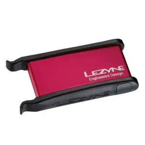 LEVER KIT PUNCTURE PATCHES WITH TYRE LEVER