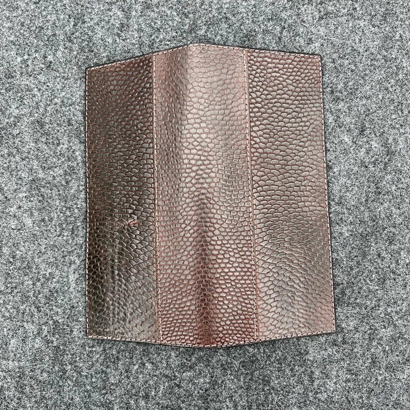 Long Vertical Cowboy Beaver Tail Wallet