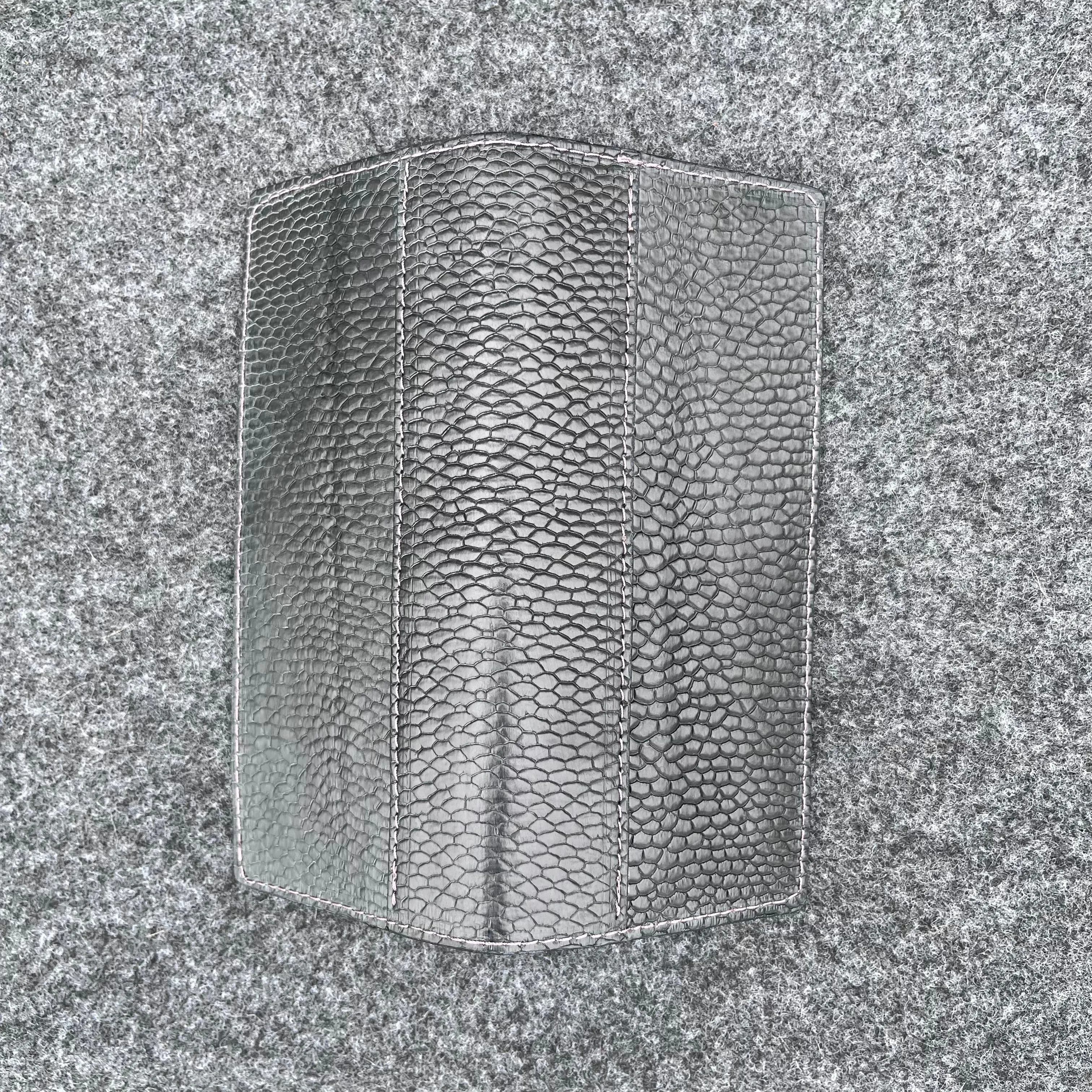 Long Vertical Cowboy Beaver Tail Wallet