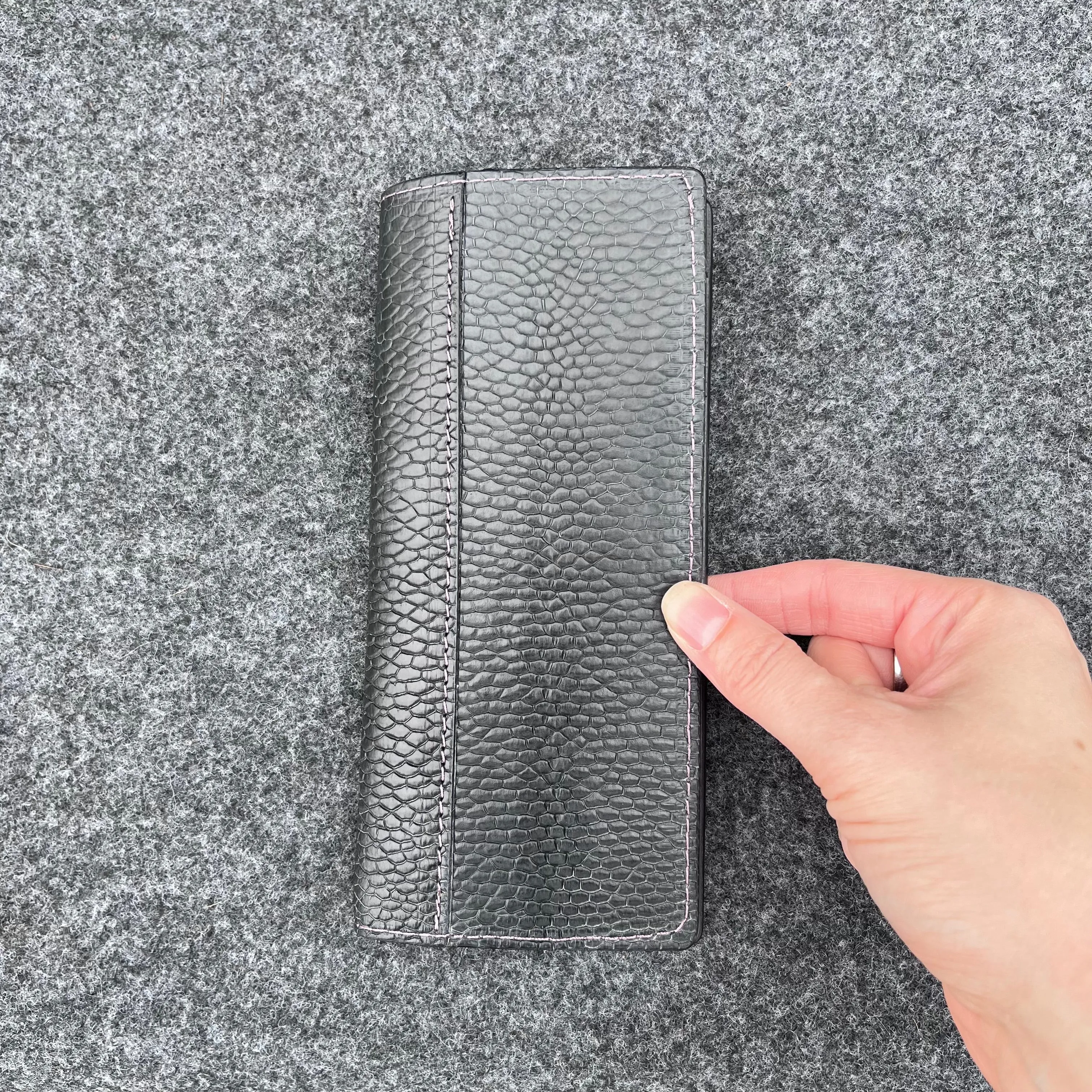 Long Vertical Cowboy Beaver Tail Wallet