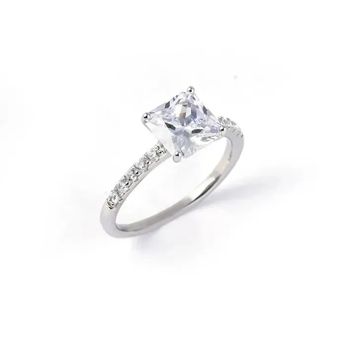 Radiant Centerpiece Silver Ring