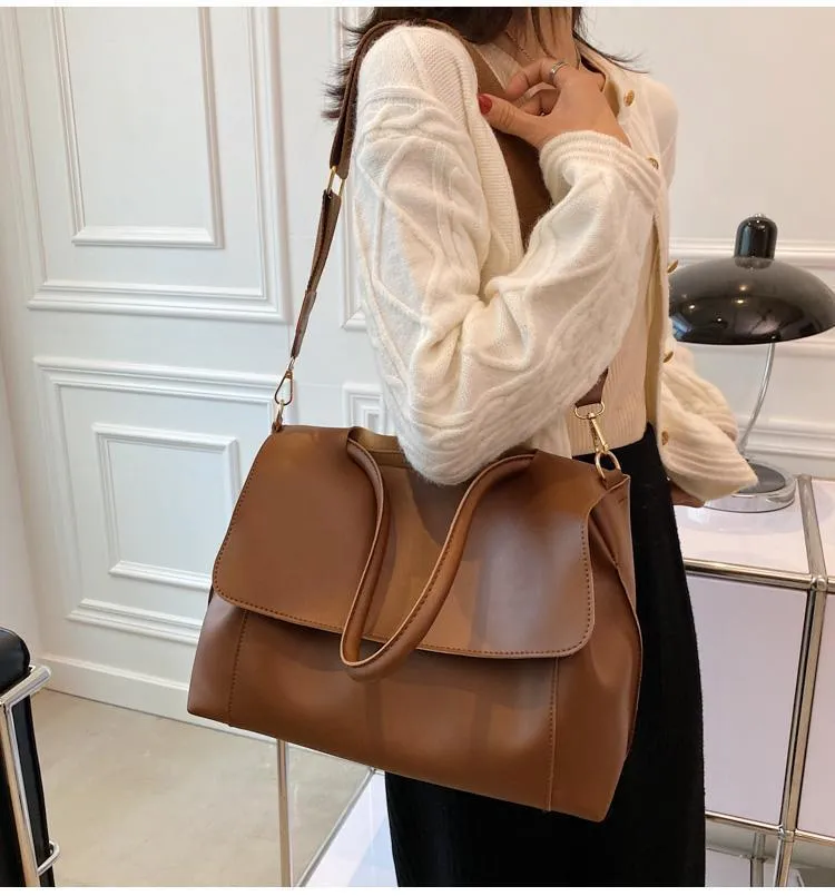 Retro Large Capacity Tote Bag