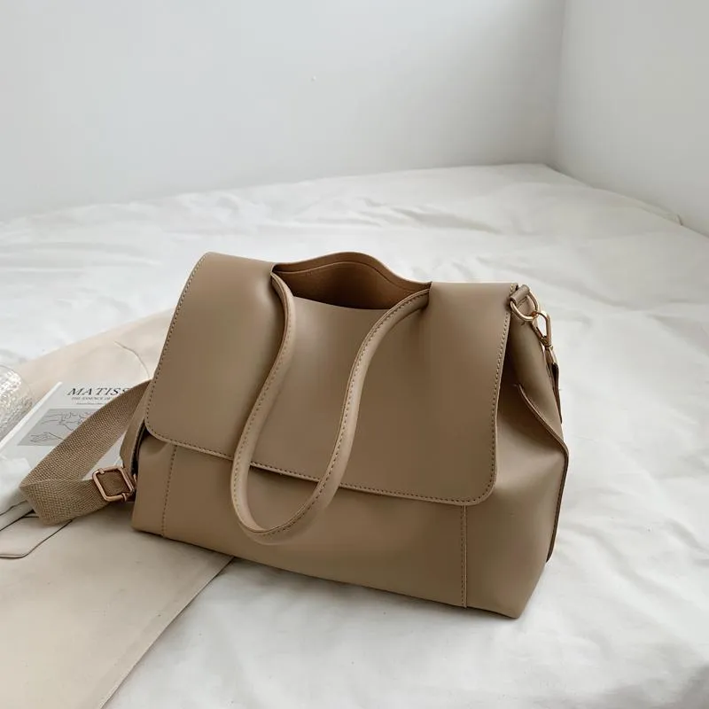Retro Large Capacity Tote Bag