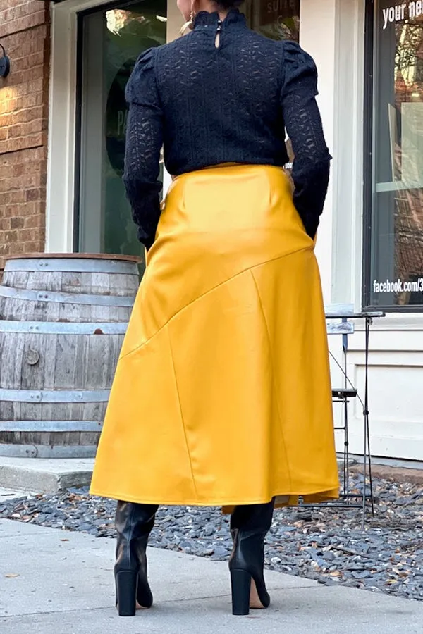 Stylish Faux Leather Belted Skirt