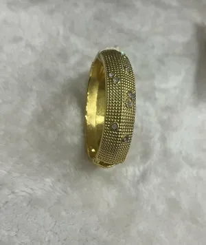 Stylish golden kara