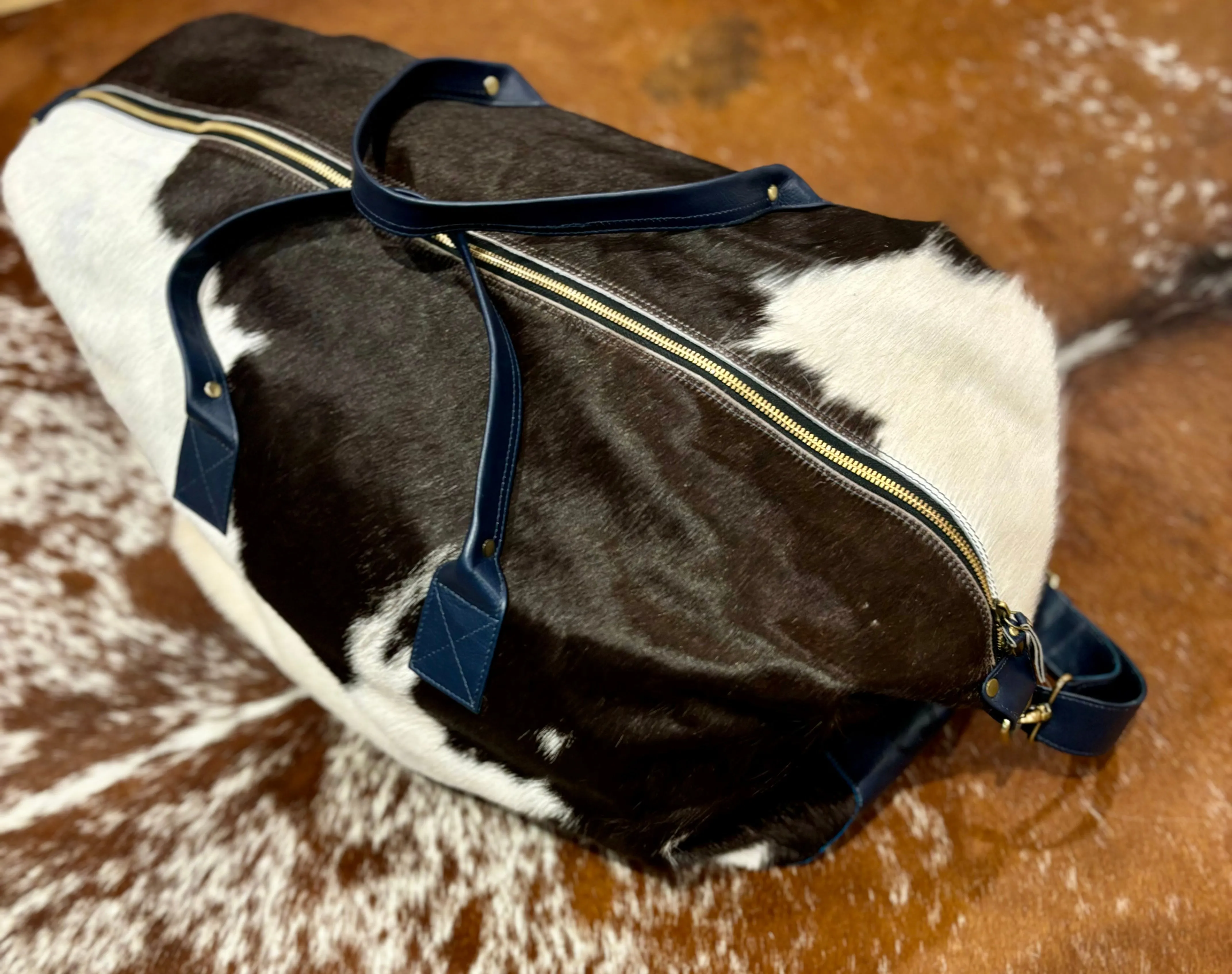 The Navy Vacay Overnight Bag #v5 (this bag is huge!)