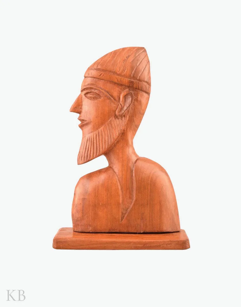 Walnut Wood Farmer Couple