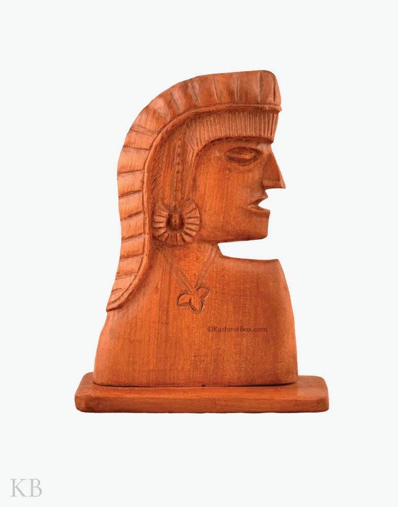 Walnut Wood Farmer Couple