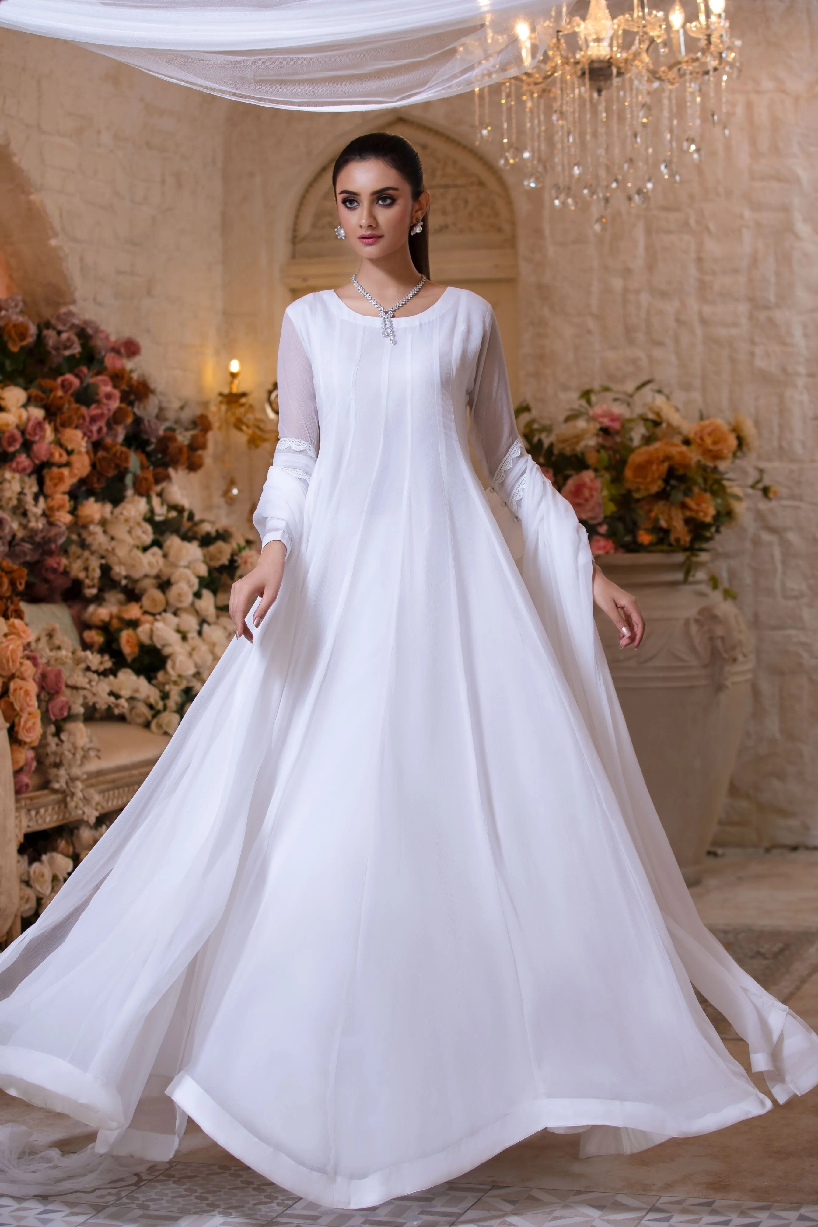 White Embellished Chiffon Frock (Mah-Noor)