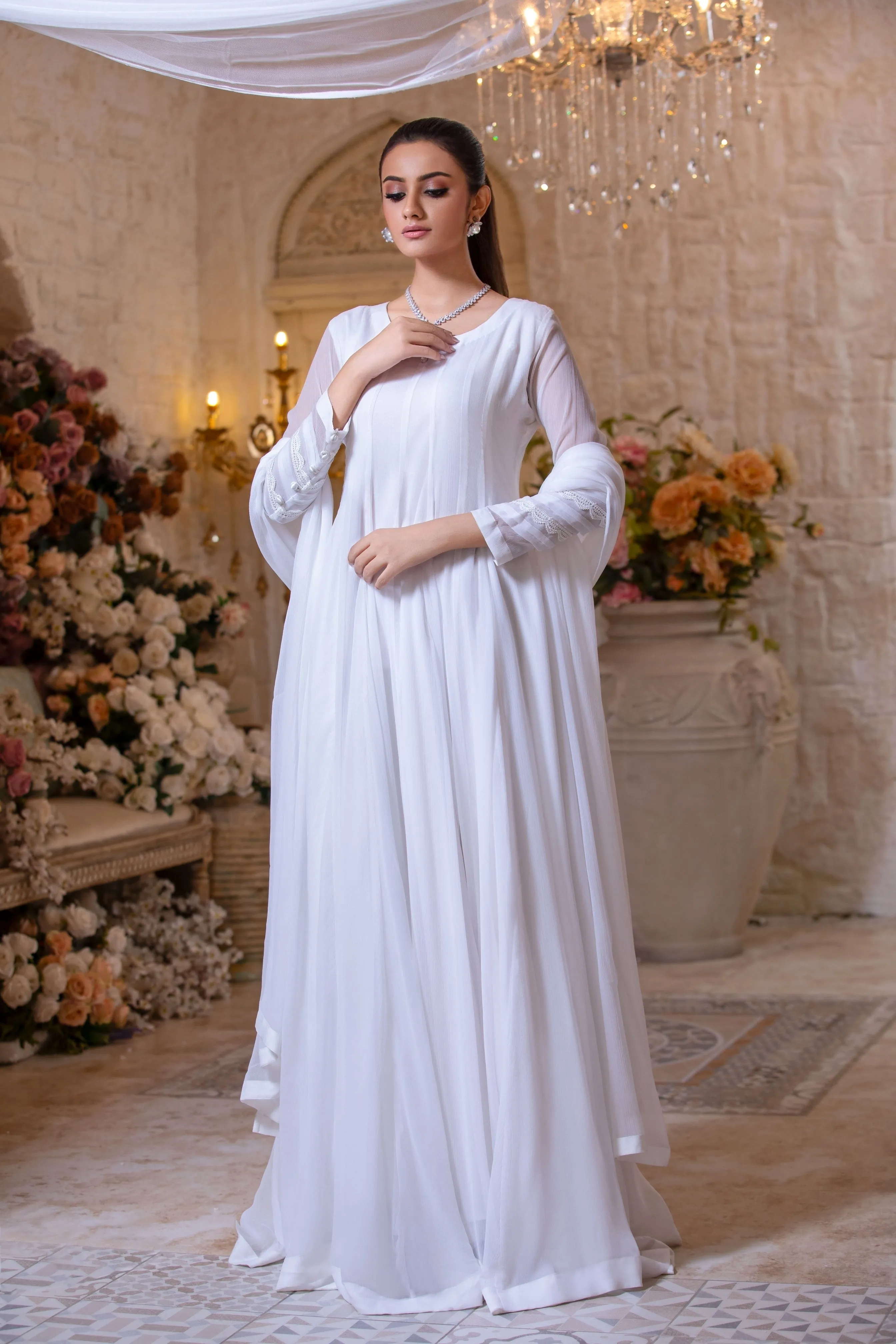 White Embellished Chiffon Frock (Mah-Noor)