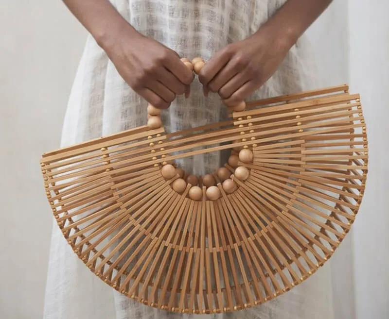 Wood Bead Handle Bamboo Clutch Bag-Showtown