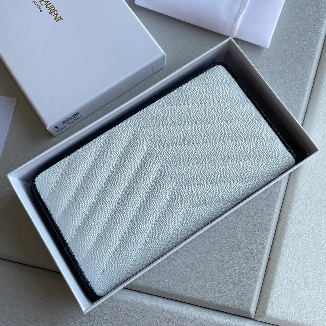 YSK179 Wallet in Grain De Poudre Embossed Leather