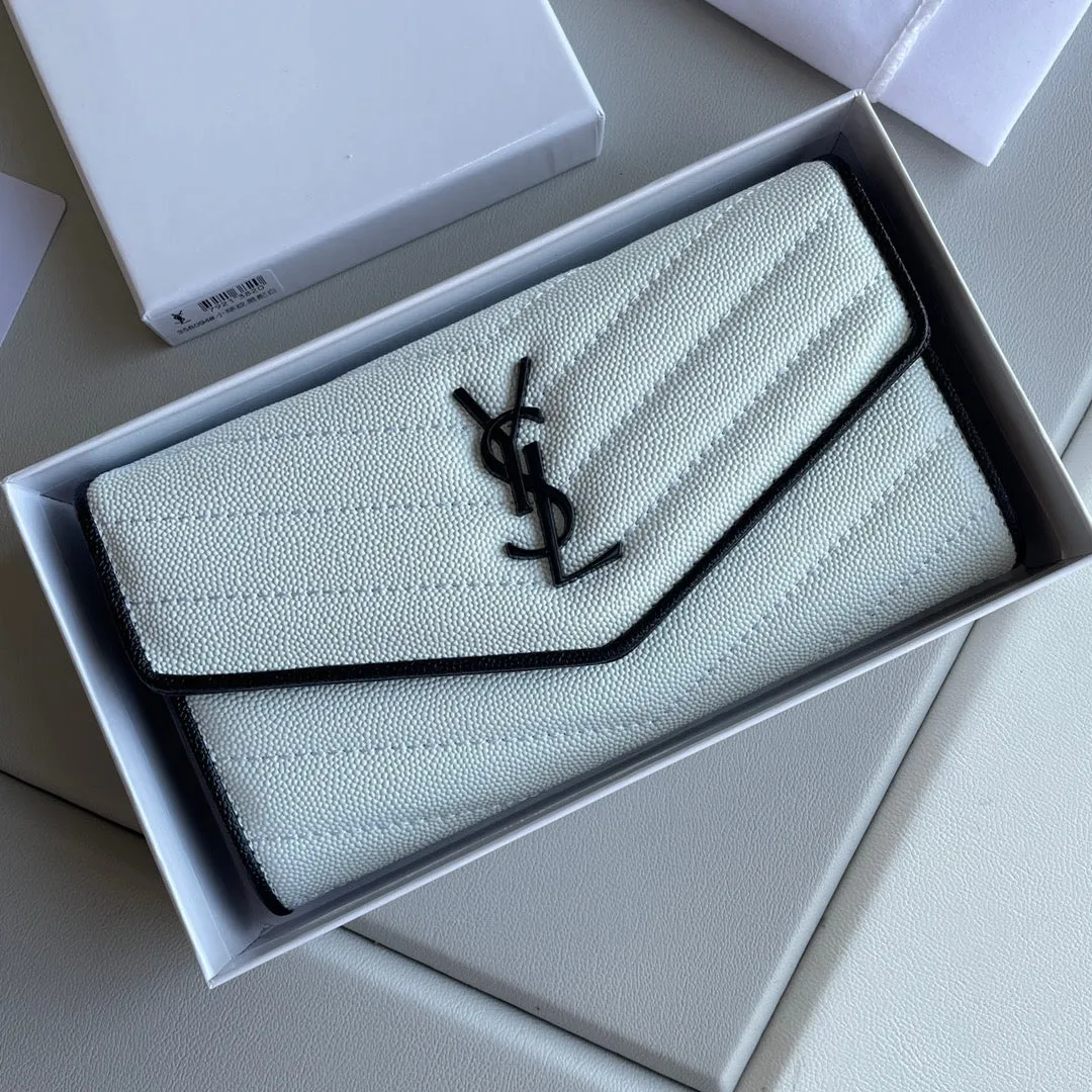 YSK179 Wallet in Grain De Poudre Embossed Leather