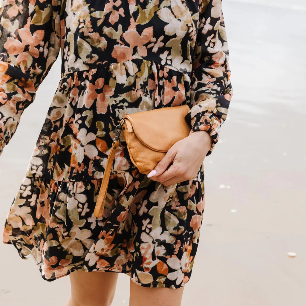 Zoe Leather Bag/Clutch: Tan